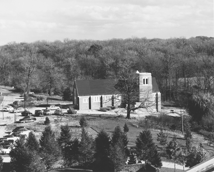 Construction of the Alumni Memorial Chapel (A000149)